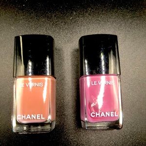 Chanel mail polish